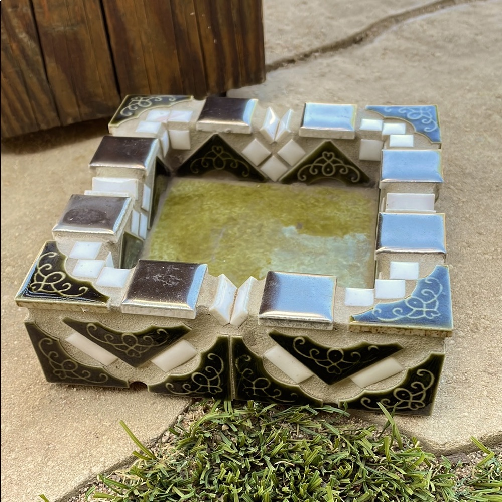 Mosaic Tile Decorative Ashtray/ Trinket Dish